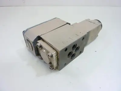 USED REXROTH 4WE6D51AW12060N9D5V