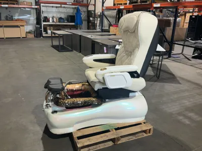 Used GULFSTREAM 9660-5 PEDICURE MASSAGE CHAIR Salon & Spa (Misc) Michigan US | Miedema Asset Management Group #1455019