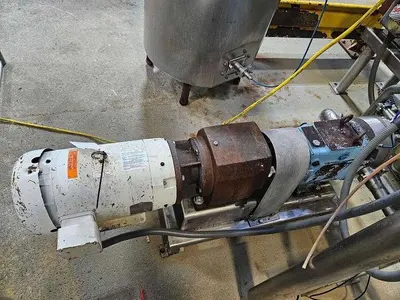 USED 2014 WAUKESHA POSITIVE DISPLACEMENT LOBE PUMP SIZE 060 U2