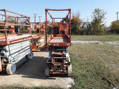 USED 2005 SKYJACK SJIII 3226