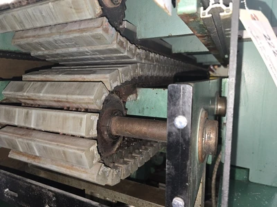 8" x 50" Conair/Metaplast Cleated Puller, Model PC8-50SP