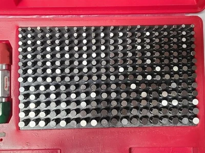 NEW Starrett 8237473284732478374372