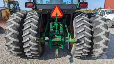 USED 1983 JOHN DEERE 4250