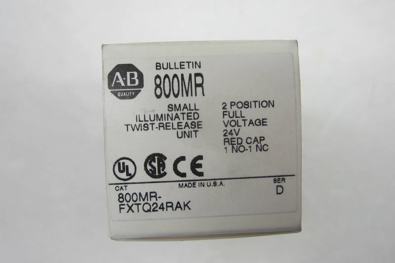 NEW ALLEN BRADLEY 800MR-FXTQ24RAK PUSHBUTTON 800MRFXTQ24RAK