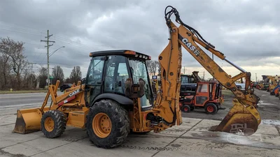 USED 2005 CASE 590SM