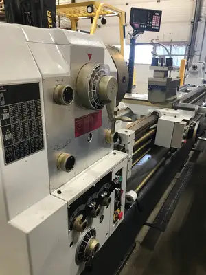 Stanko LA 660X3000 Manual lathe