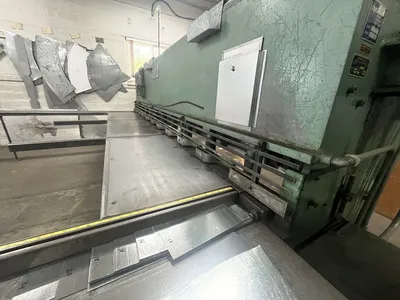 DYE MODEL 10 1/8 Power Squaring Shears (Inch) | ListingHippo (10)