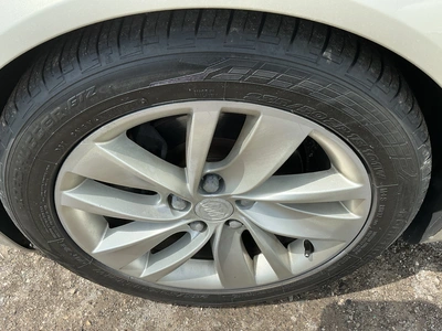USED 2014 BUICK REGAL
