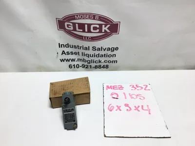 ALLEN BRADLEY 802T-NPTP1 D Oil Tight Limit Switch Series D