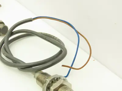 Omron E2E-X3D1-N Proximity Sensor 12-24vDC NO Lot of 17