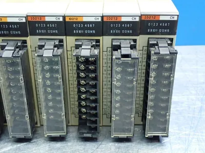 USED OMRON C200HID212