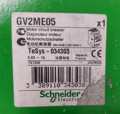 NEW Schneider Electric GV2ME05