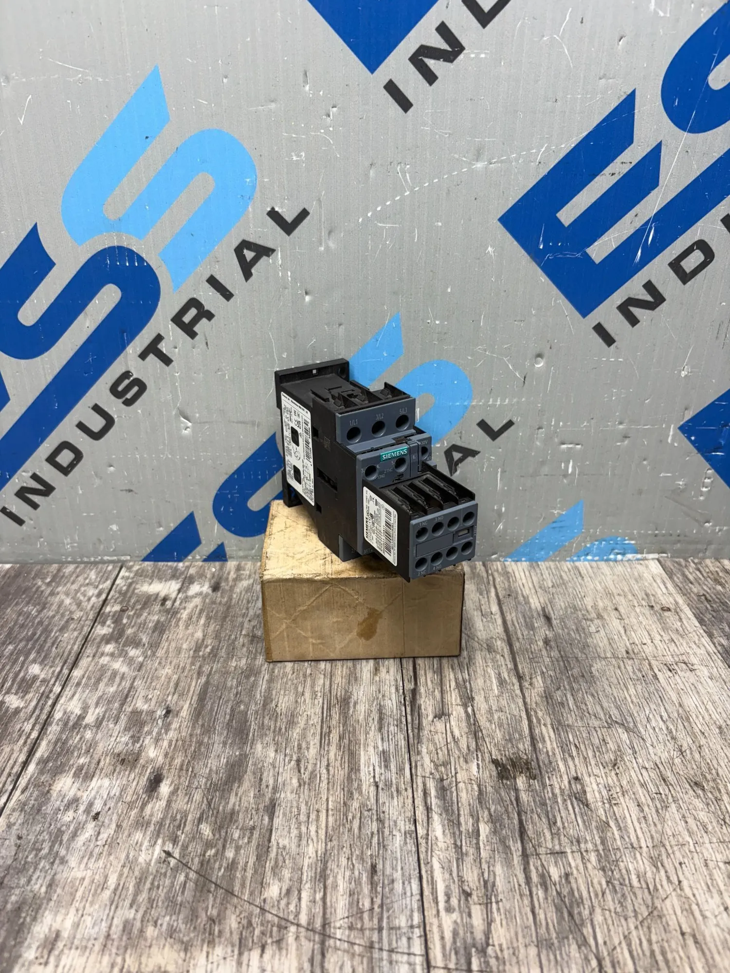 USED Siemens 3RT2026-1AL20
