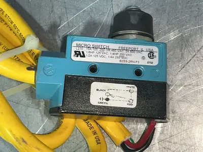 Used LR IEC 6094751 Relays & Switches Ohio US | HGR 24 #1324398