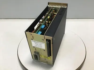 USED HUSKY 9152