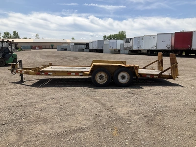 2002 Towmaster 18’ Tandem Axle Tilt Trailer
