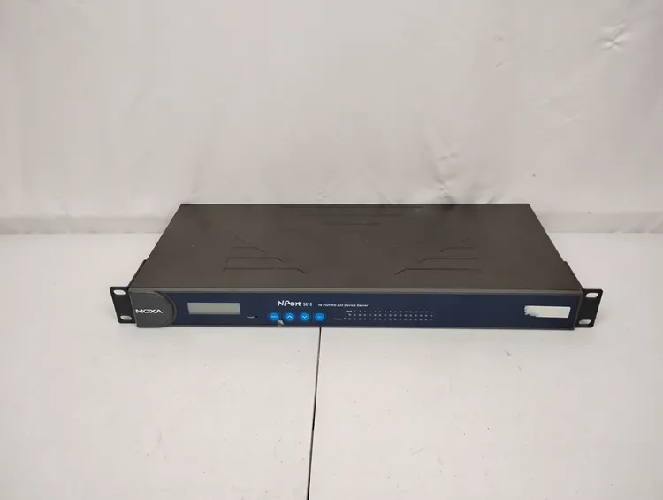 Used Moxa NPort 5650-16 Servers US | Sporadic Surplus LLC #1084332