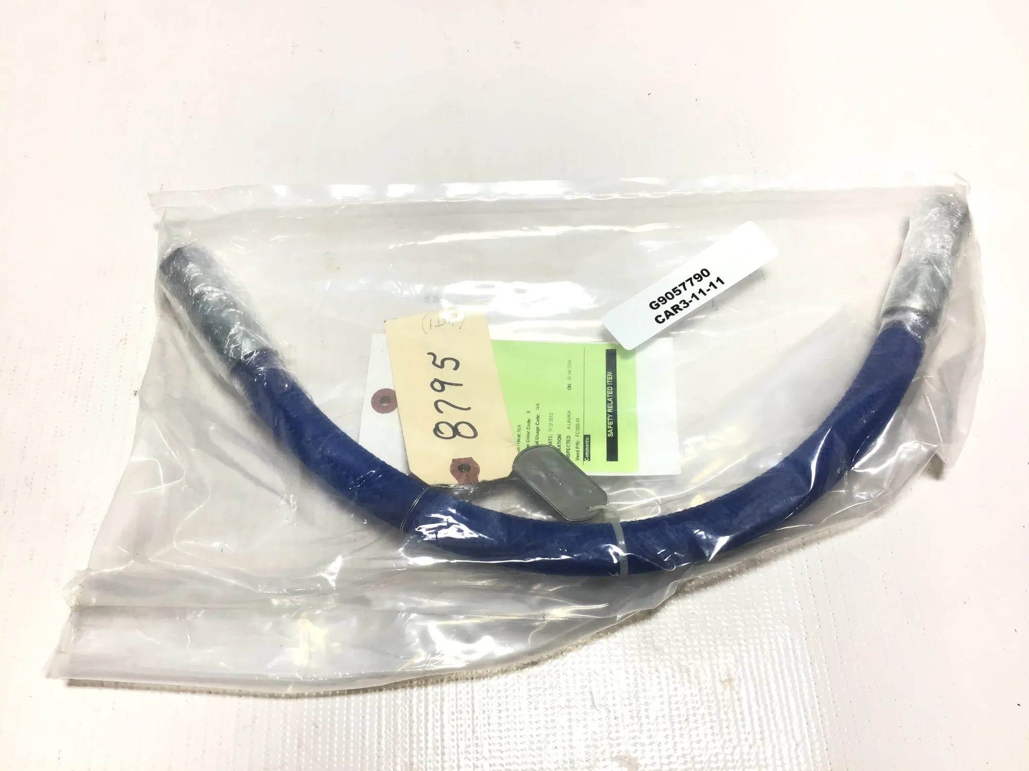 Unbranded FC300-10 Hydraulic Elastomer Single Braided Hose 1/2″ I.D 19in Cut