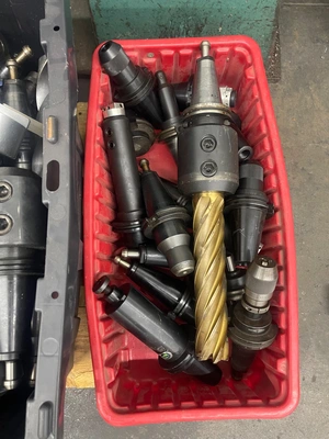 TOOLING ASSORTED Tool Holders | PM Machines (3)