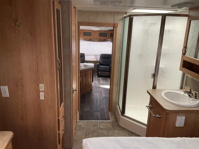 Used 2007 MAKO 29 FRBW Campers, Caravans, Motorhomes Michigan US | Miedema Asset Management Group #1437549