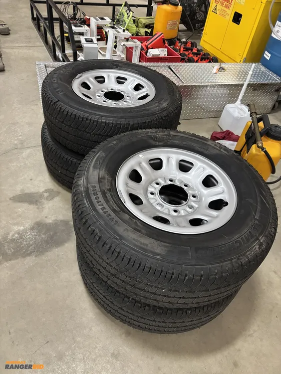 Used TIRES WITH 230 MILES ON THEM WITH RIMS. CAME OF GMC 2500 _UNKNOWN_ Wheels & Tires Michigan US | Miedema Asset Management Group #1419283