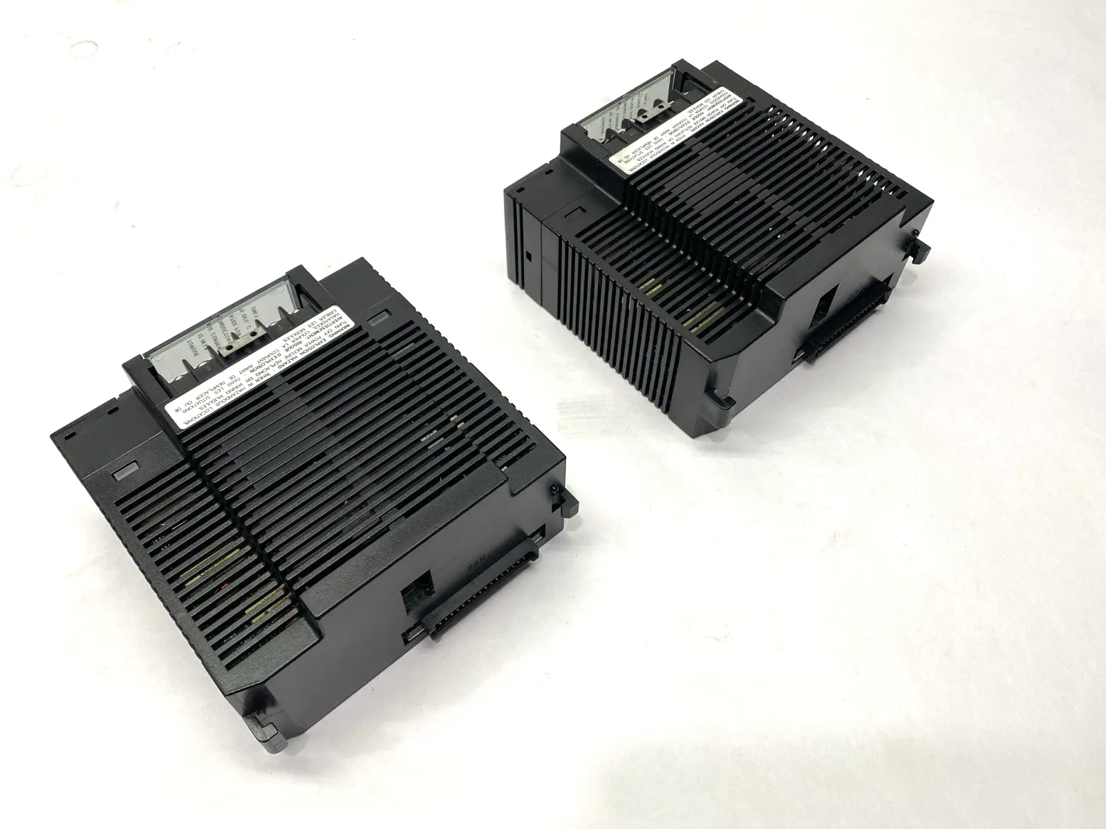 USED GE FANUC POWER SUPPLY 120/240VAC 125VDC 50W LOT OF 2