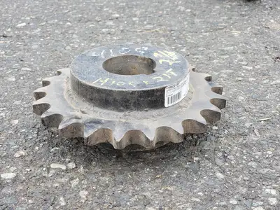 Roller Chain Sprocket 100C21207, Size 100, 21 Teeth