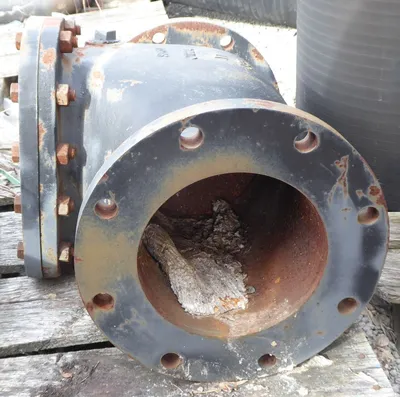 8" Crane 373-8 Cast Iron Flanged Swing Check Valve 200 PSI WOG Used