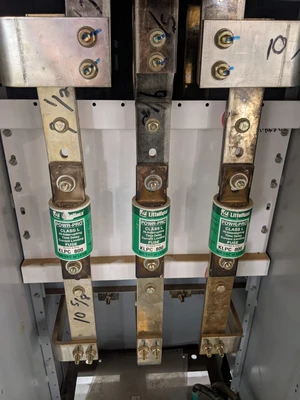 USED SIEMENS NUMBER: MXD63S800A