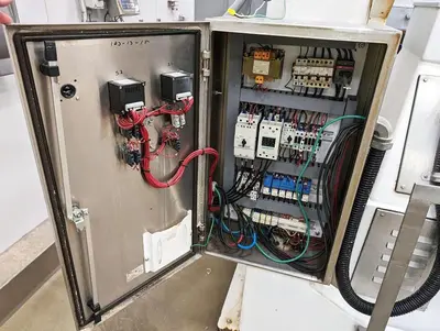 2016 EMPIRE AR300 Spiral Tipable Mixer | Harvest Equipment and Fabrication Inc (21)