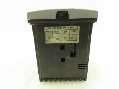Honeywell UDC2500 Digital Temperature Controller DC2500-E0-0L00-200-10000-E0-0