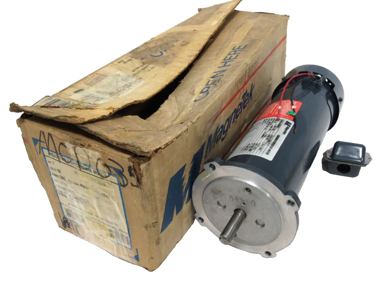 NEW MAGNETEK D035 DRIVE MOTOR 1HP 90V 1725 RPM 56C 22200800