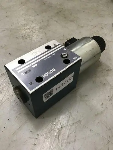 Used BOSCH 0 810 001 754 Valves/Fittings Michigan US | Ideal Machinery #598819