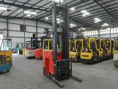 USED 2018 RAYMOND 750 R45TT