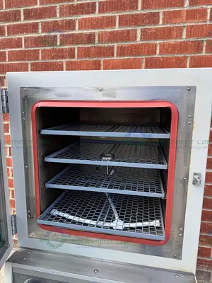 Used YAMATO DP43 LARGE CAPACITY VACUUM DRYING OVEN 3.2 CU.FT, 200C Lab Vacuum Ovens California US | Equipment Lab #1445896
