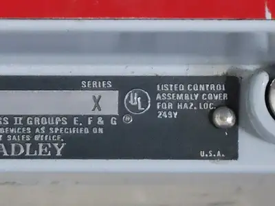 USED ALLEN-BRADLEY 800H-NP31