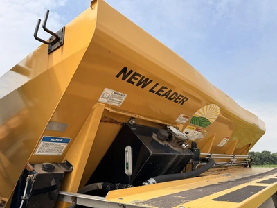 Used 2012 TERRA GATOR TG 7300 Dry Spreaders Michigan US | Miedema Asset Management Group #1293911