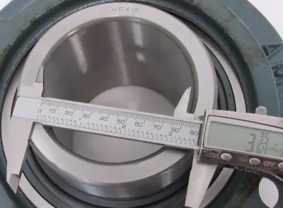 NEW AMI UCX18 FLANGE MOUNT BEARING FCX18