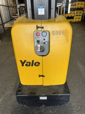 Used YALE 19 Scissor Lifters Michigan US | Miedema Asset Management Group #1341826