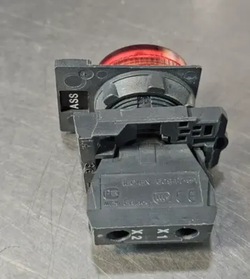 Telemecanique ZBV-6 Red push button (BIN642)