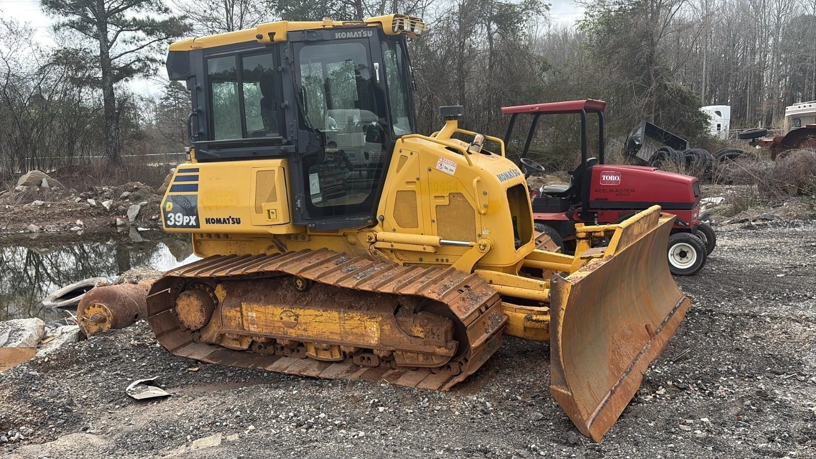 USED 2018 Komatsu D39PX-24