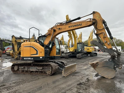 Used 2021 HYUNDAI HX130 LCR Crawler Excavators | Abele Tractor #1342777