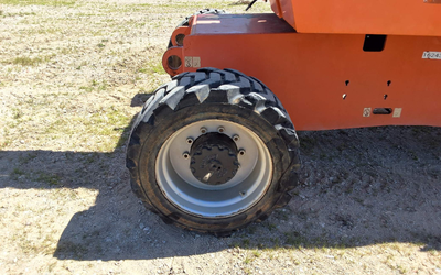 USED 2016 JLG 800S