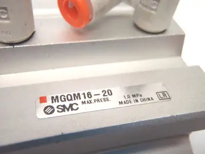 USED SMC SLIDE BALL BEARING COMPACT GUIDE CYLINDER
