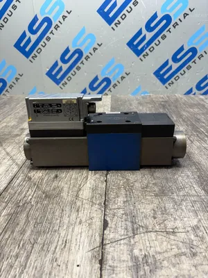 BOSCH REXROTH 4WRPE 10 Q3-80M-20/G24K0/A1M Pumps & Hydraulics | ESS Industrial Equipment Sales (2)