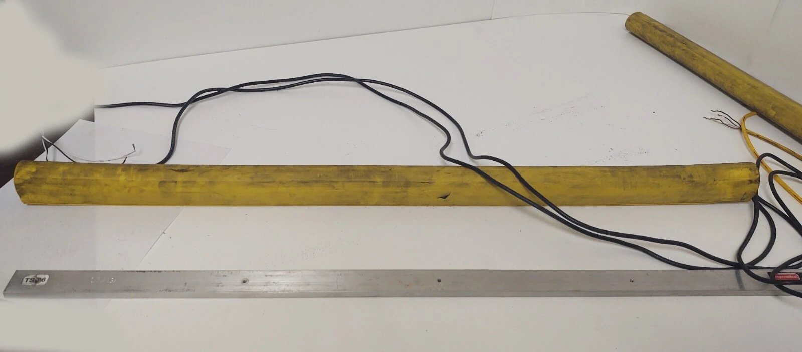 🔥 (LOT 2) 32.5" Tapeswitch Safety Bumper Switch TESTED WORKING