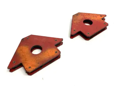 Compact Multi-Angle Welding Magnet 4-1/18" Height 6" Length LOT OF 2 - Used
