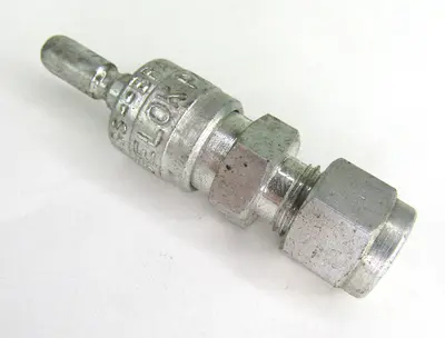 USED SWAGELOK B-QC4-S-400