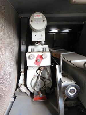 USED TIMESAVERS GRINDINGMASTER 1300 MM