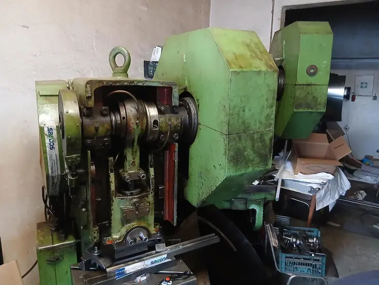 Used 1971 SMERAL LENR 25 O.B.I. Presses CZ | Amaron s.r.o. #1331920